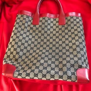 🔴SOLD🔴Gucci Monogram Tote Bag